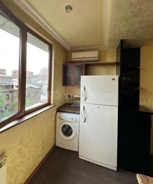 3 Սենյականոց Բնակարան, 55քմ, 6/9 հարկ, Կապիտալ Վերանորոգված, Կահավորված, Արևկող