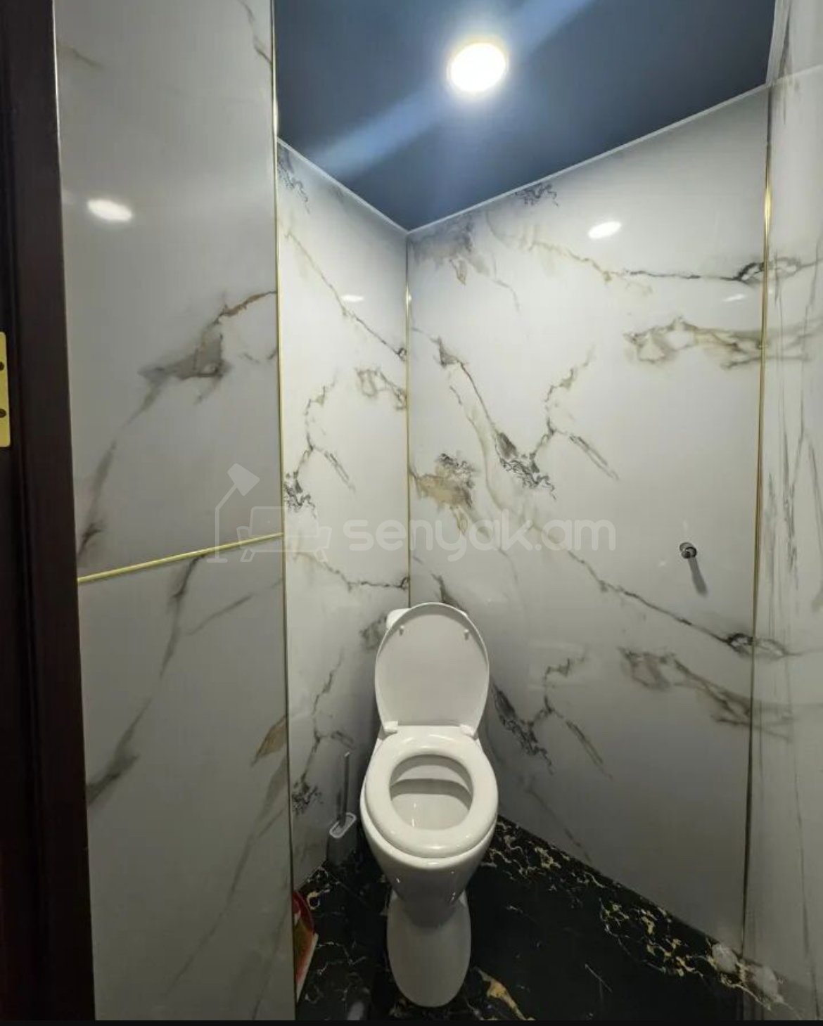 4 Սենյականոց Բնակարան, 89քմ, 1/9 հարկ, Կապիտալ Վերանորոգված