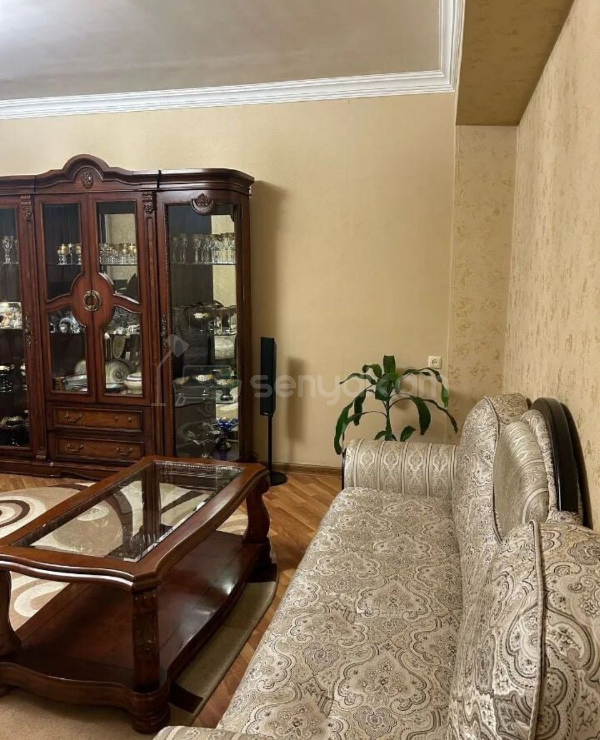 4 Սենյականոց Բնակարան, 89քմ, 1/9 հարկ, Կապիտալ Վերանորոգված