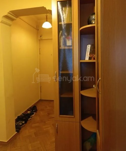 2 Սենյականոց Բնակարան, 55քմ, 2/9 հարկ, Կապիտալ Վերանորոգված, Կահավորված, Արևկող