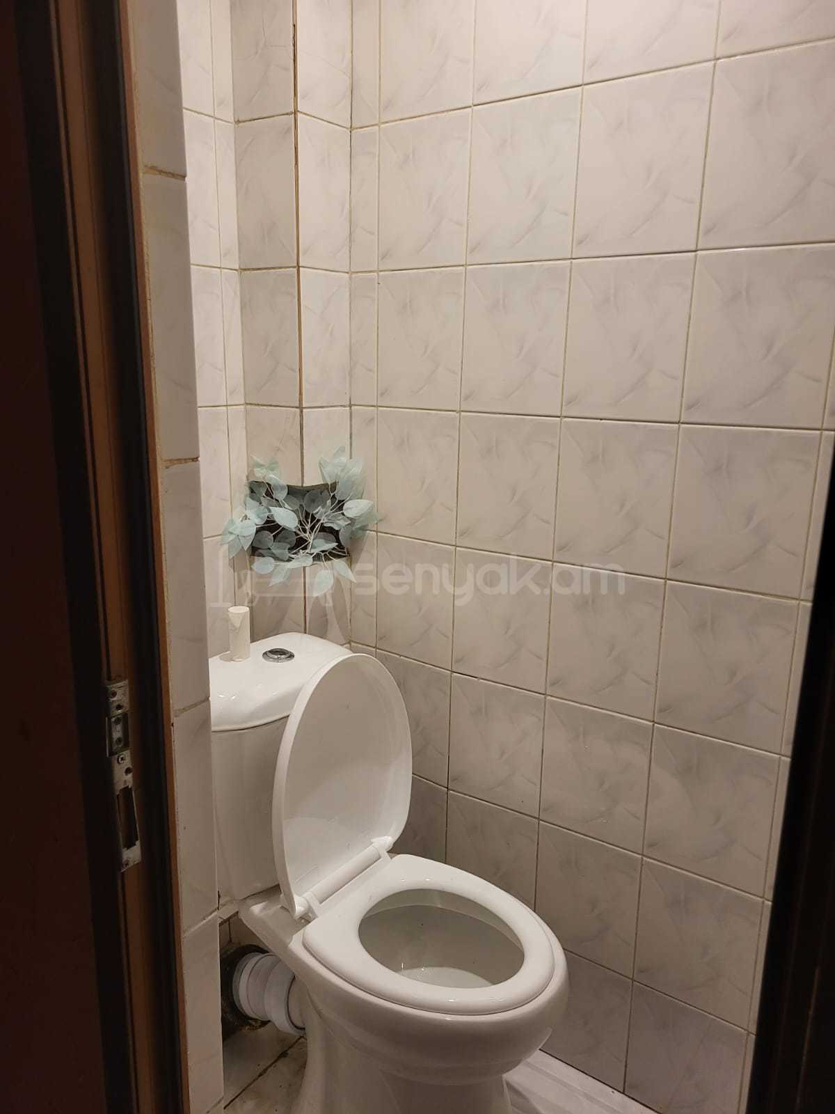 3 Սենյականոց Բնակարան, 78քմ, 1/9 հարկ, Կապիտալ Վերանորոգված, Կահավորված, Արևկող