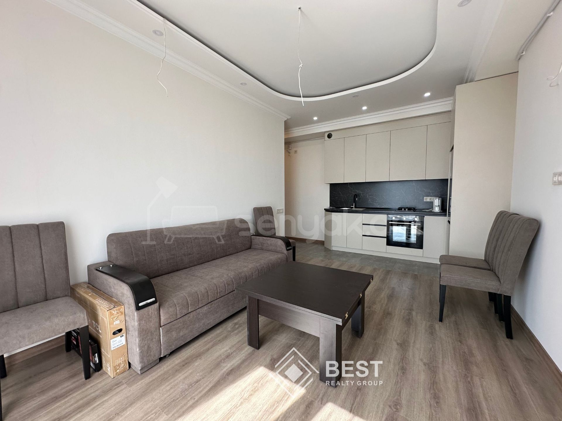 2 Սենյականոց Բնակարան Նորակառույցում, 52քմ, 13/15 հարկ, Կապիտալ Վերանորոգված, Կահավորված, Արևկող