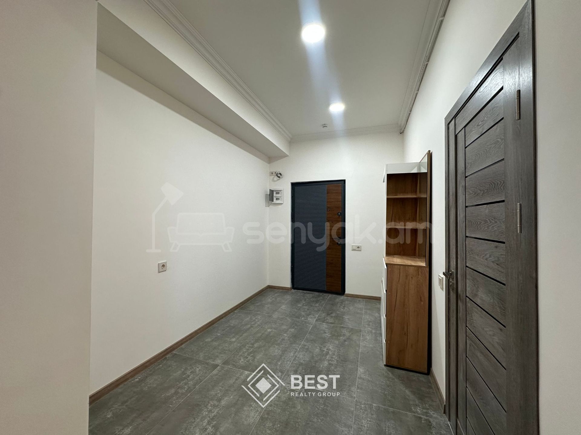 2 Սենյականոց Բնակարան, 52քմ, 5/15 հարկ, Կապիտալ Վերանորոգված, Կահավորված, Արևկող