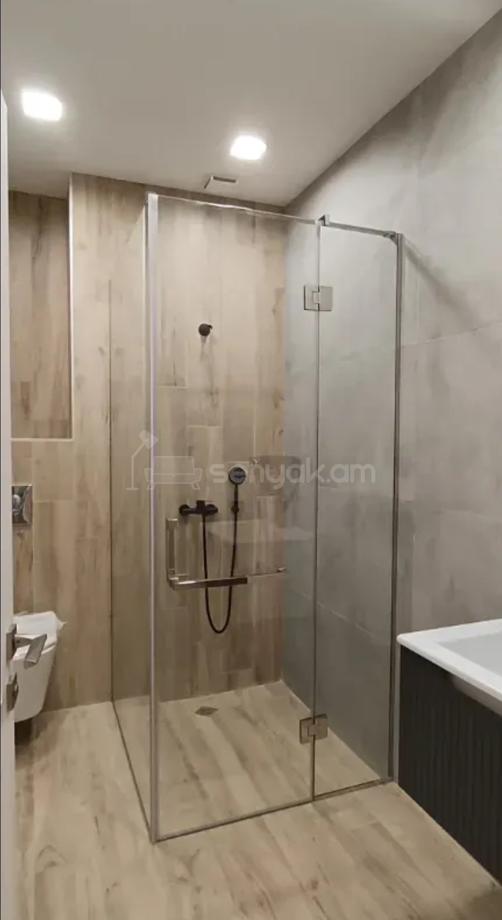 3 Սենյականոց Բնակարան Նորակառույցում, 110քմ, 10/18 հարկ, Կապիտալ Վերանորոգված