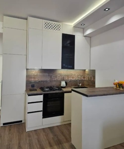 3 Սենյականոց Բնակարան, 61քմ, 6/15 հարկ, Դիզայներական Վերանորոգված, Կահավորված, Արևկող