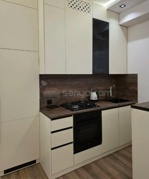 3 Սենյականոց Բնակարան, 61քմ, 6/15 հարկ, Դիզայներական Վերանորոգված, Կահավորված, Արևկող