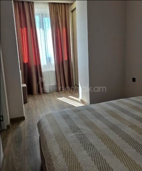 3 Սենյականոց Բնակարան, 61քմ, 6/15 հարկ, Դիզայներական Վերանորոգված, Կահավորված, Արևկող