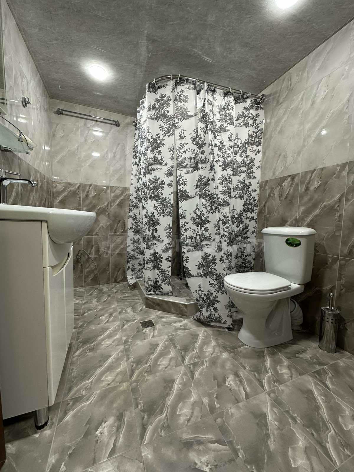 Օֆիսային Տարածք, 42քմ, Կապիտալ Վերանորոգված