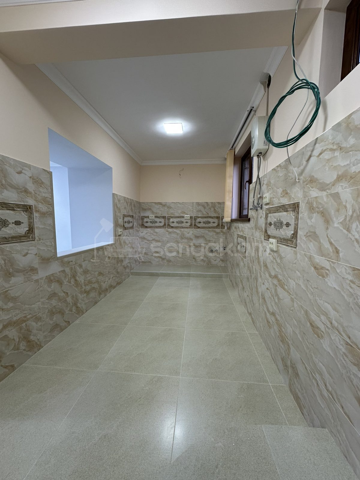 Օֆիսային Տարածք, 42քմ, Կապիտալ Վերանորոգված