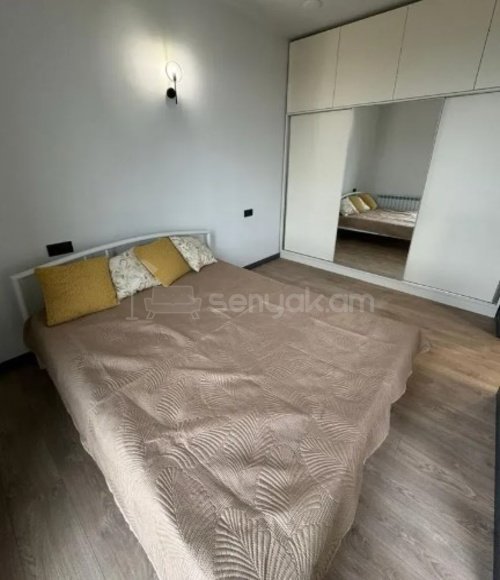 2 Սենյականոց Բնակարան, 60քմ, 9/13 հարկ, Դիզայներական Վերանորոգված, Կահավորված, Արևկող