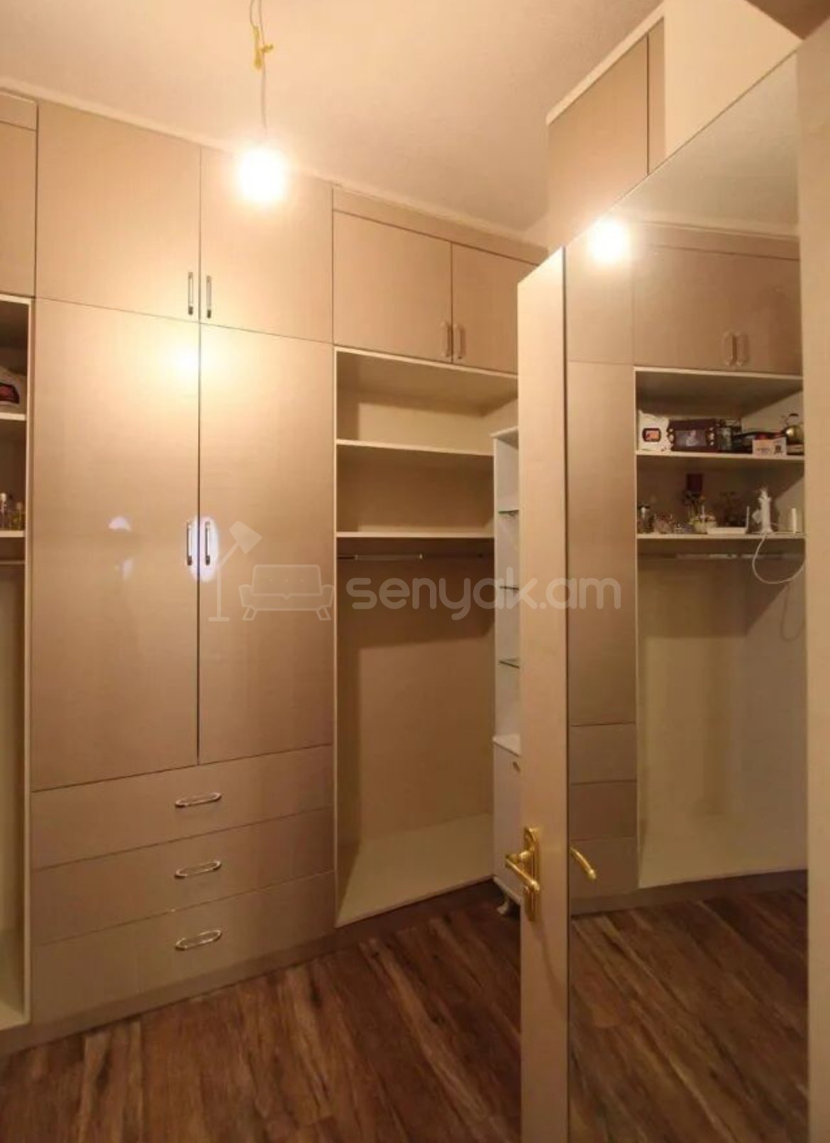 2 Սենյականոց Բնակարան Նորակառույցում, 97քմ, 10/12 հարկ, Դիզայներական Վերանորոգված