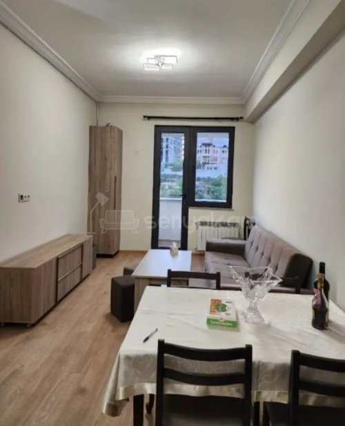 2 Սենյականոց Բնակարան, 56քմ, 8/18 հարկ, Կապիտալ Վերանորոգված, Կահավորված, Արևկող