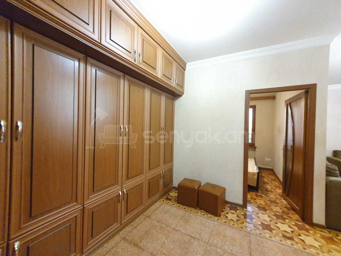 2 Սենյականոց Բնակարան, 50քմ, 3/9 հարկ, Կապիտալ Վերանորոգված, Կահավորված, Արևկող