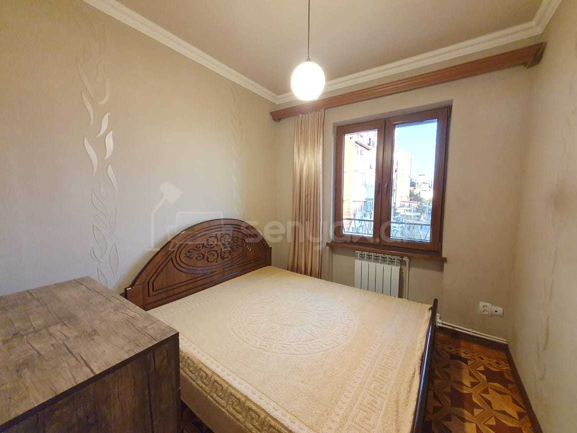 2 Սենյականոց Բնակարան, 50քմ, 3/9 հարկ, Կապիտալ Վերանորոգված, Կահավորված, Արևկող