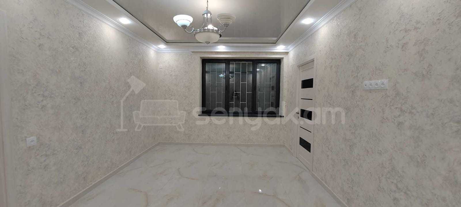 3 Սենյականոց Բնակարան Քարե Շենքում, 60քմ, 1/5 հարկ, Դիզայներական Վերանորոգված