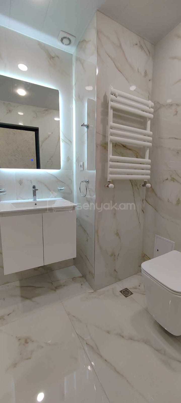 3 Սենյականոց Բնակարան Քարե Շենքում, 60քմ, 1/5 հարկ, Դիզայներական Վերանորոգված