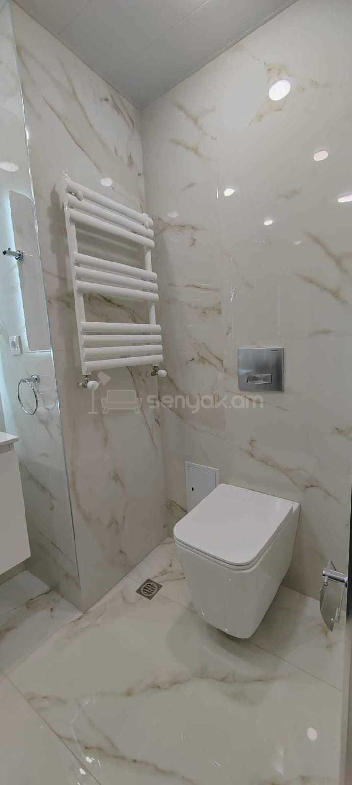 3 Սենյականոց Բնակարան Քարե Շենքում, 60քմ, 1/5 հարկ, Դիզայներական Վերանորոգված