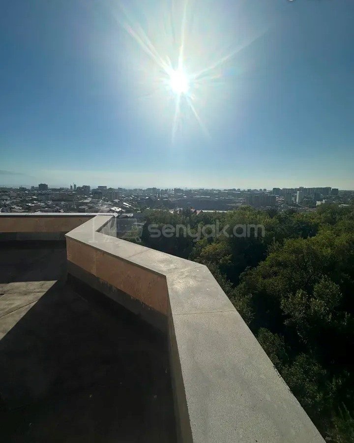 2 Սենյականոց Բնակարան, 126քմ, 8/10 հարկ, Կապիտալ Վերանորոգված