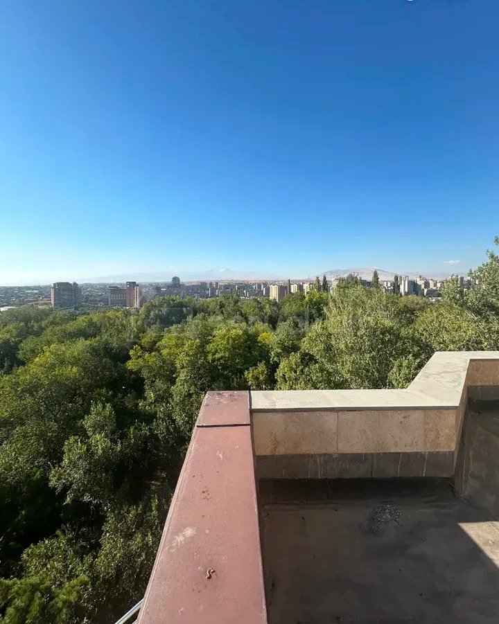 2 Սենյականոց Բնակարան, 126քմ, 8/10 հարկ, Կապիտալ Վերանորոգված