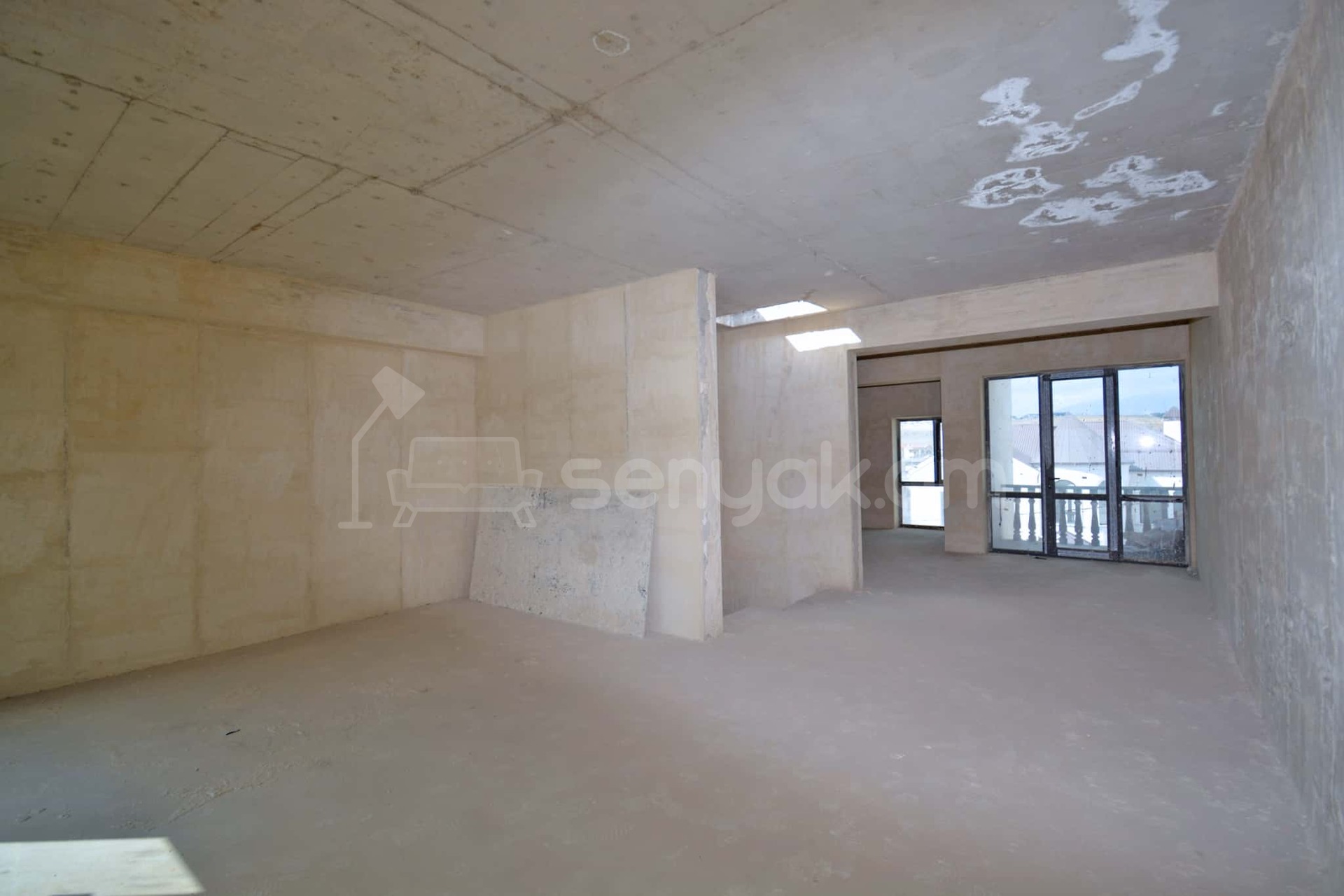 6 Սենյականոց Սեփական Տուն, 240քմ, Ավտոտնակով