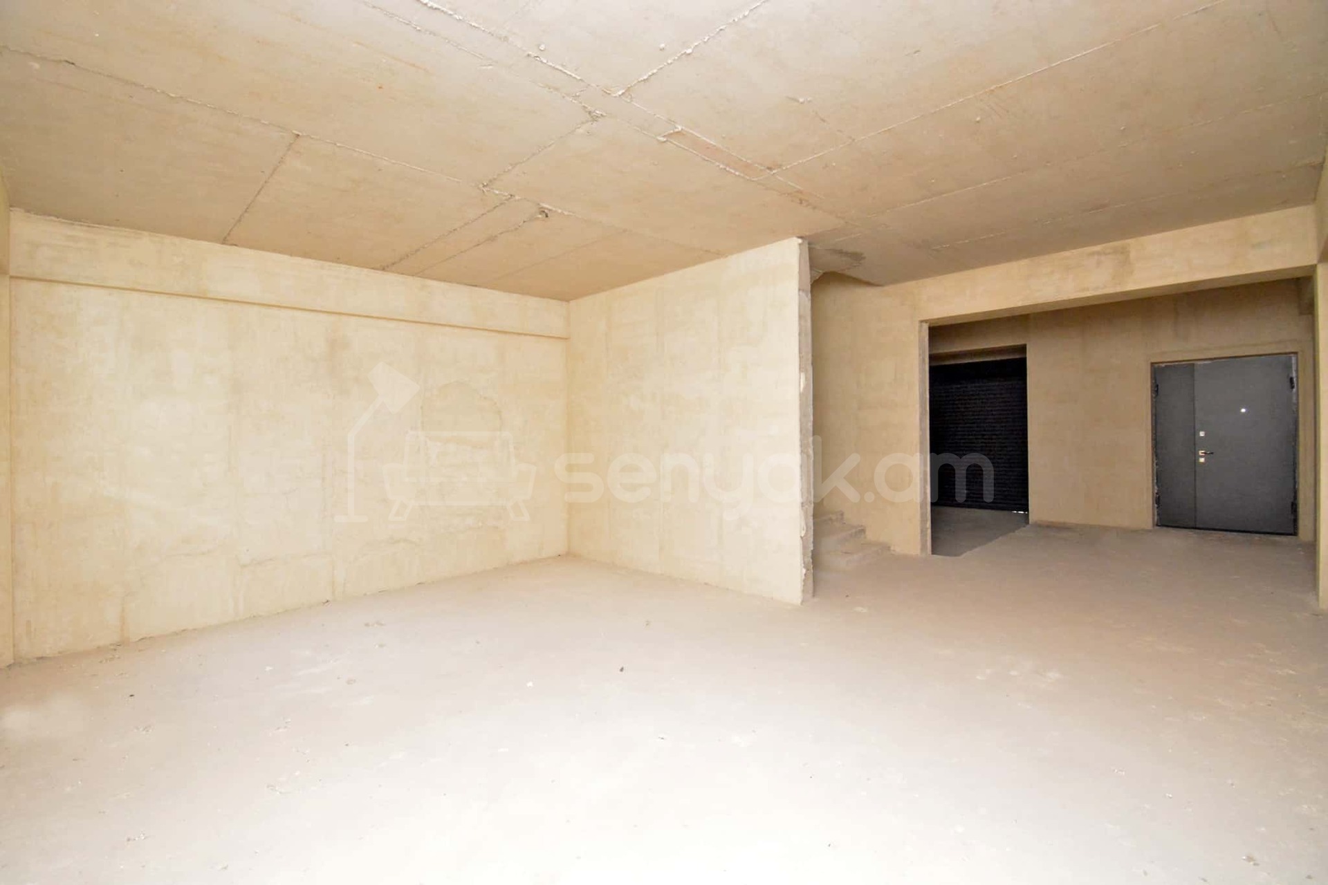 6 Սենյականոց Սեփական Տուն, 240քմ, Ավտոտնակով