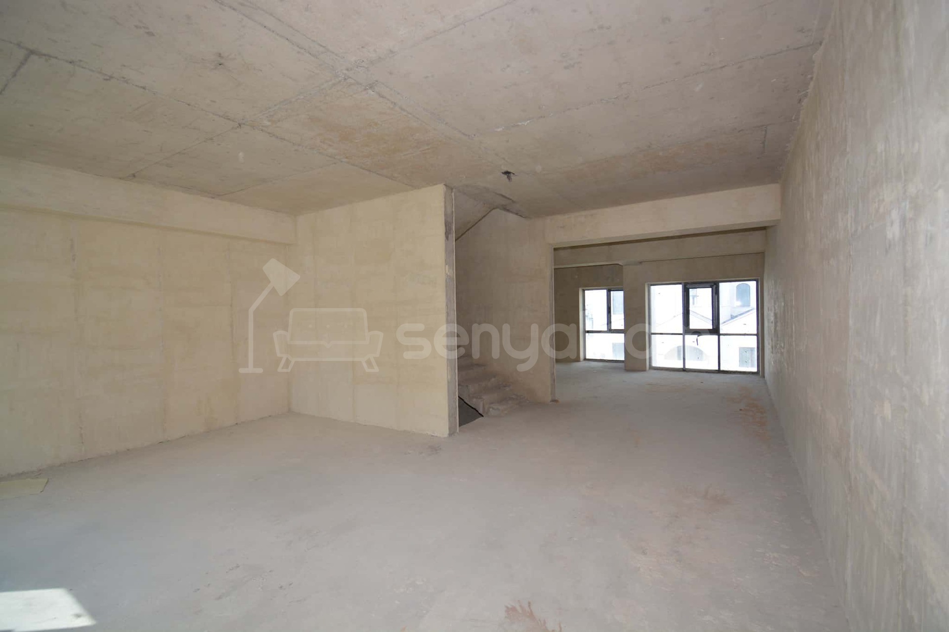 6 Սենյականոց Սեփական Տուն, 240քմ, Ավտոտնակով