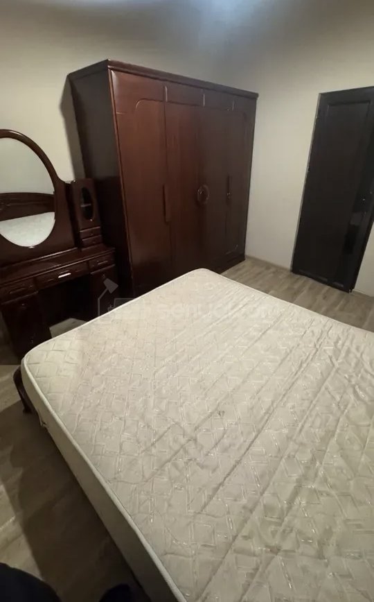 2 Սենյականոց Բնակարան Քարե Շենքում, 50քմ, 2/2 հարկ, Կապիտալ Վերանորոգված, Կահավորված