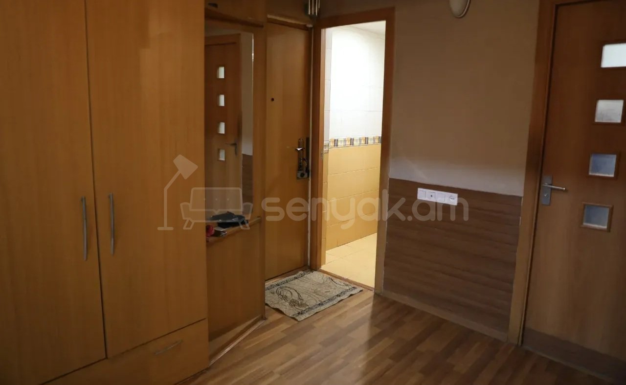 3 Սենյականոց Բնակարան, 73քմ, 6/14 հարկ, Նորմալ Վիճակում