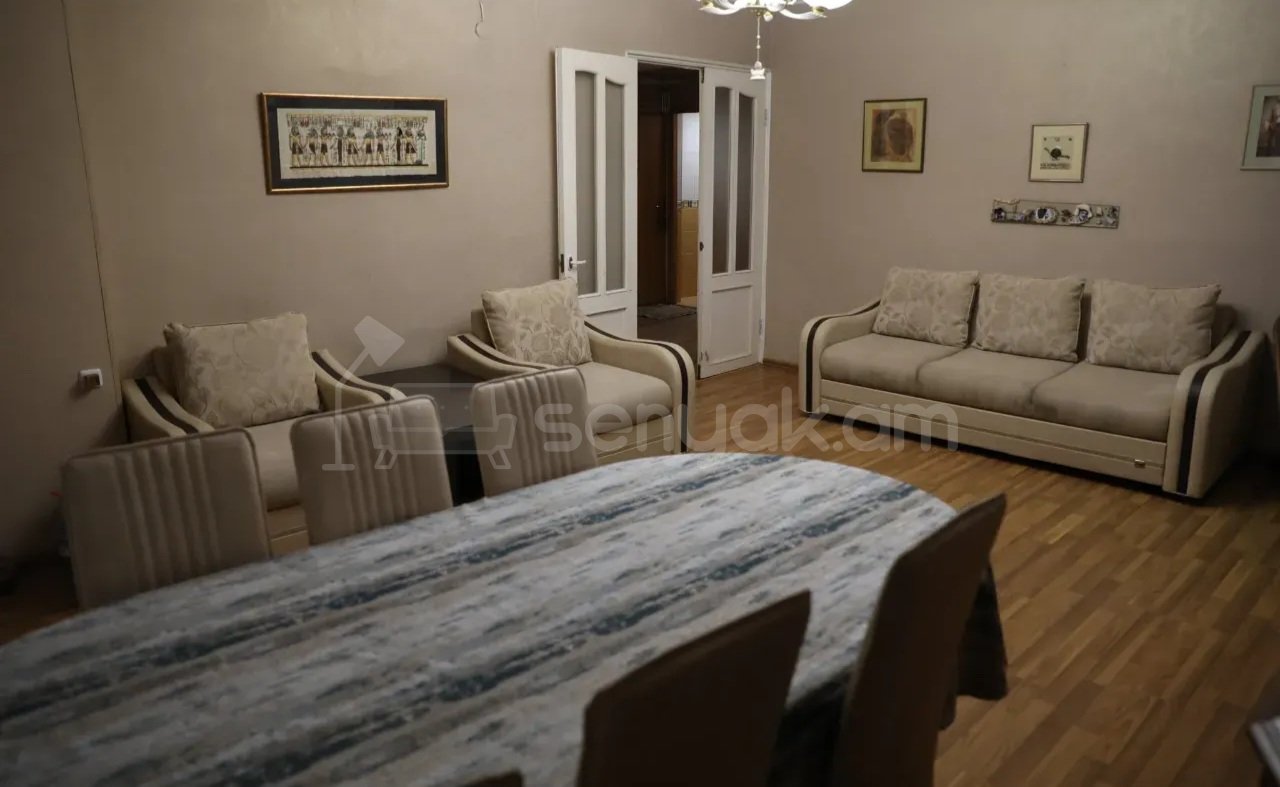 3 Սենյականոց Բնակարան, 73քմ, 6/14 հարկ, Նորմալ Վիճակում