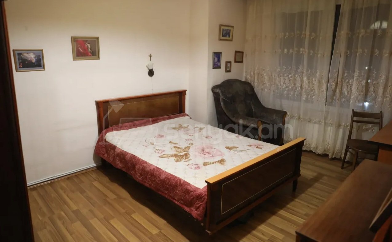 3 Սենյականոց Բնակարան, 73քմ, 6/14 հարկ, Նորմալ Վիճակում