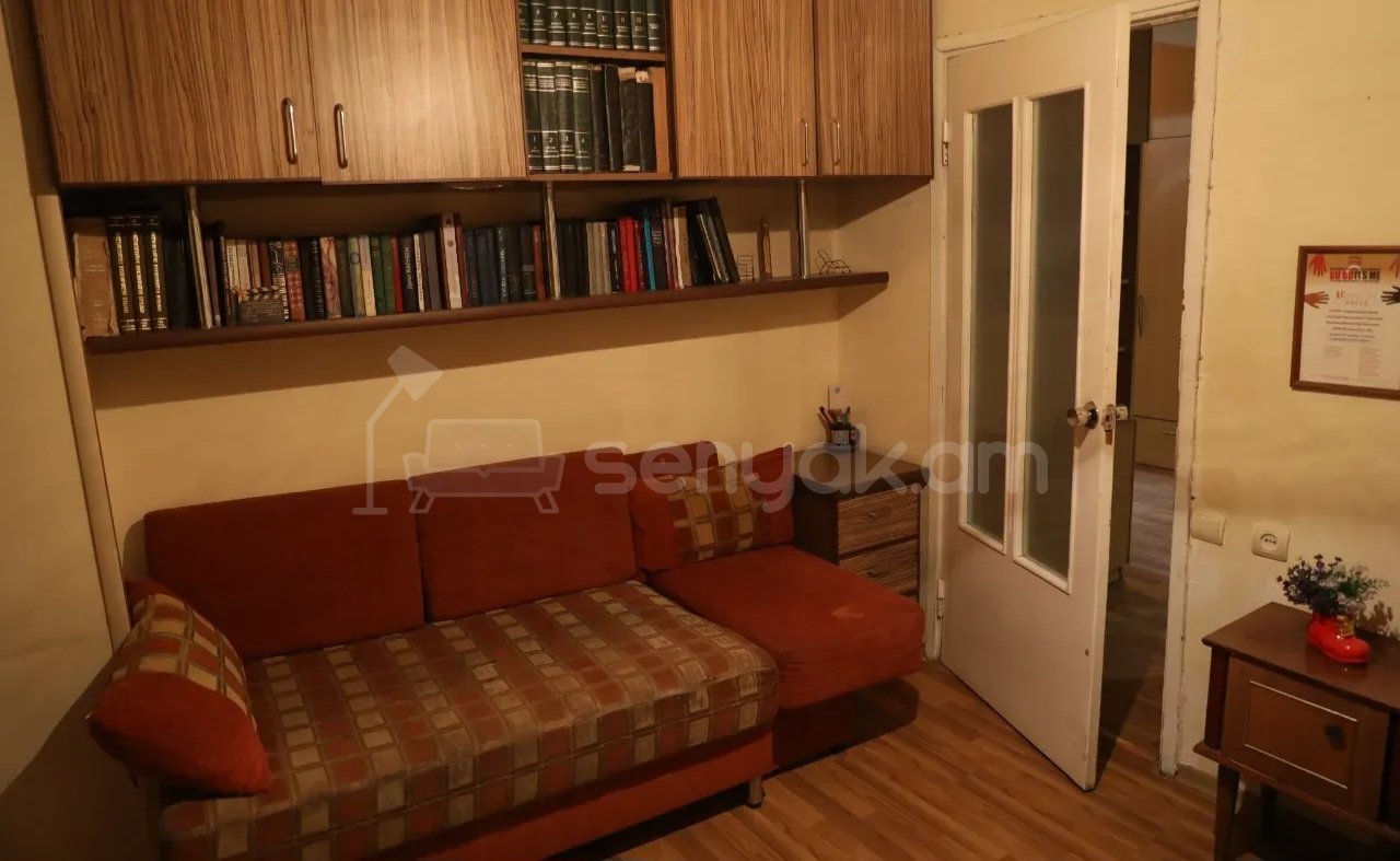 3 Սենյականոց Բնակարան, 73քմ, 6/14 հարկ, Նորմալ Վիճակում