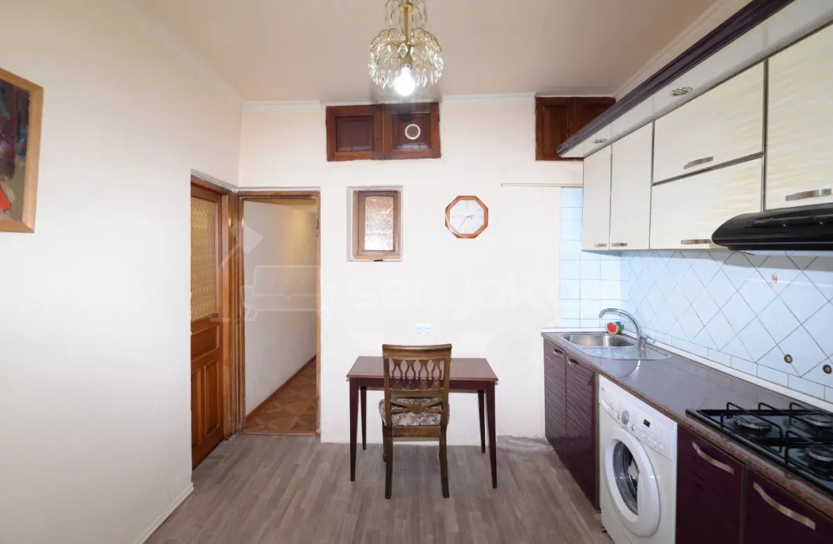 6 Սենյականոց Սեփական Տուն, 250քմ, Կապիտալ Վերանորոգված, Ավտոտնակով