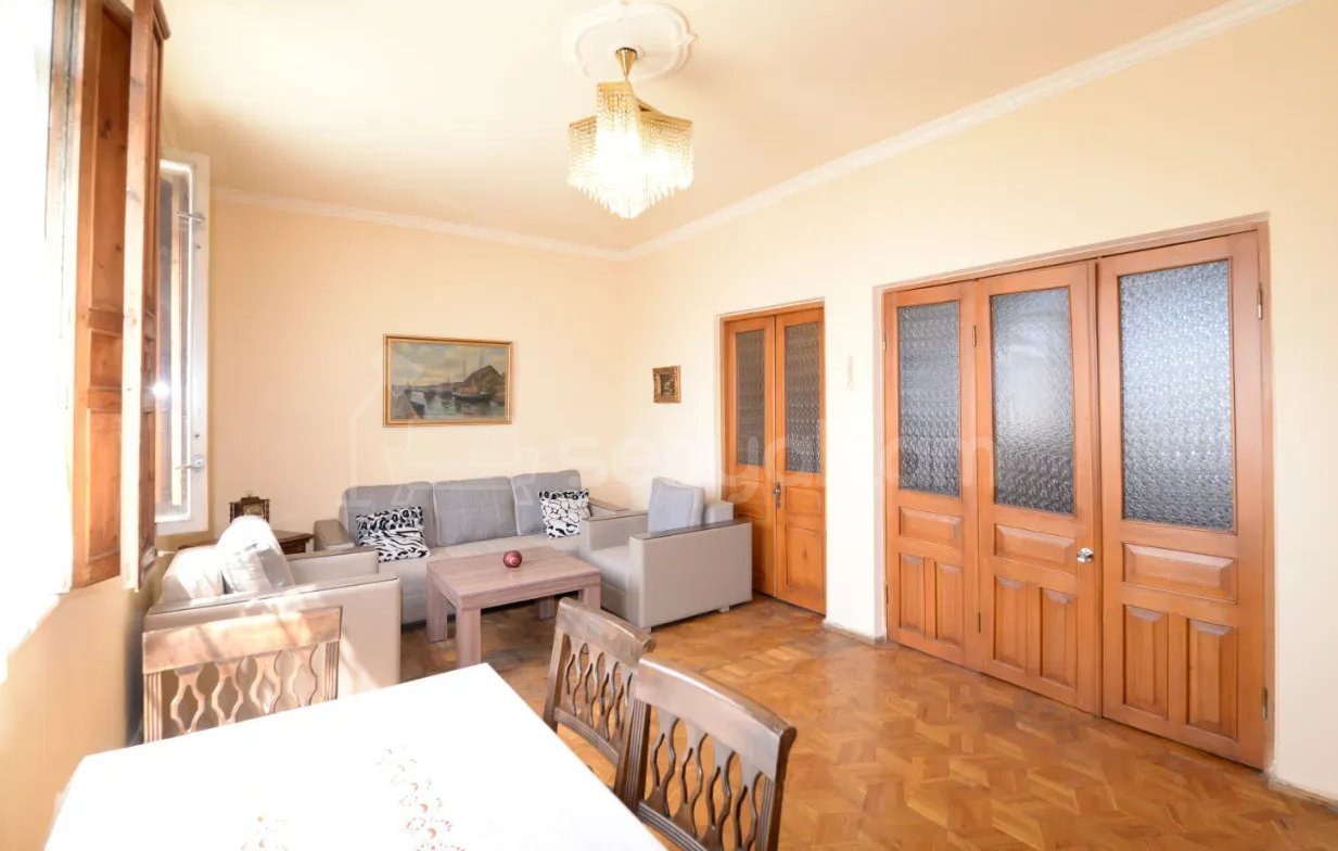 6 Սենյականոց Սեփական Տուն, 250քմ, Կապիտալ Վերանորոգված, Ավտոտնակով