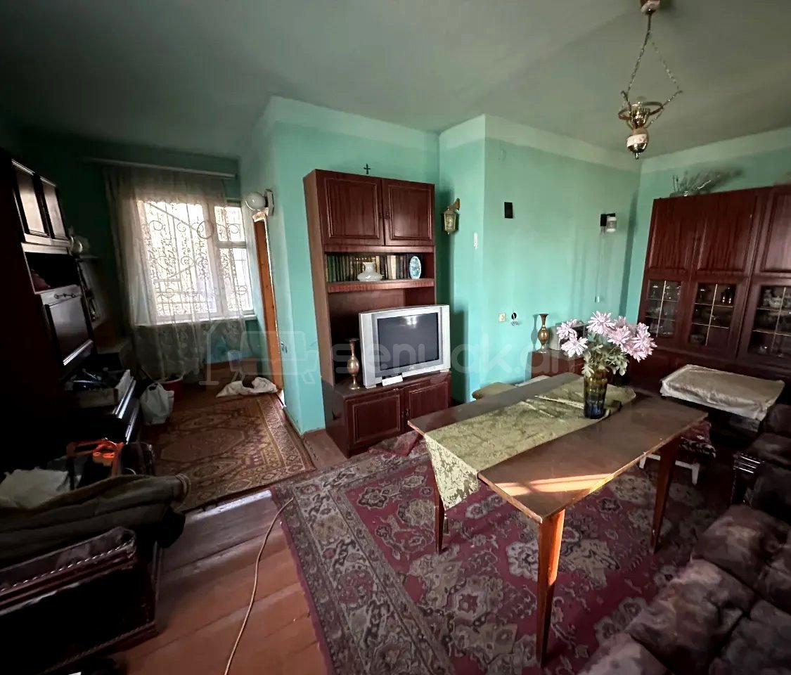 4 Սենյականոց Սեփական Տուն, 200քմ, Նորմալ Վիճակում