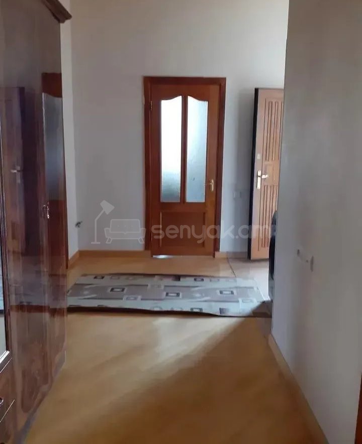 4 Սենյականոց Սեփական Տուն, 254քմ, Կոսմետիկ Վերանորոգված, Ավտոտնակով