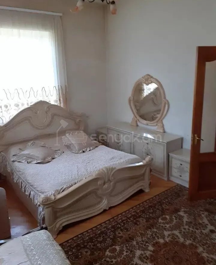 4 Սենյականոց Սեփական Տուն, 254քմ, Կոսմետիկ Վերանորոգված, Ավտոտնակով