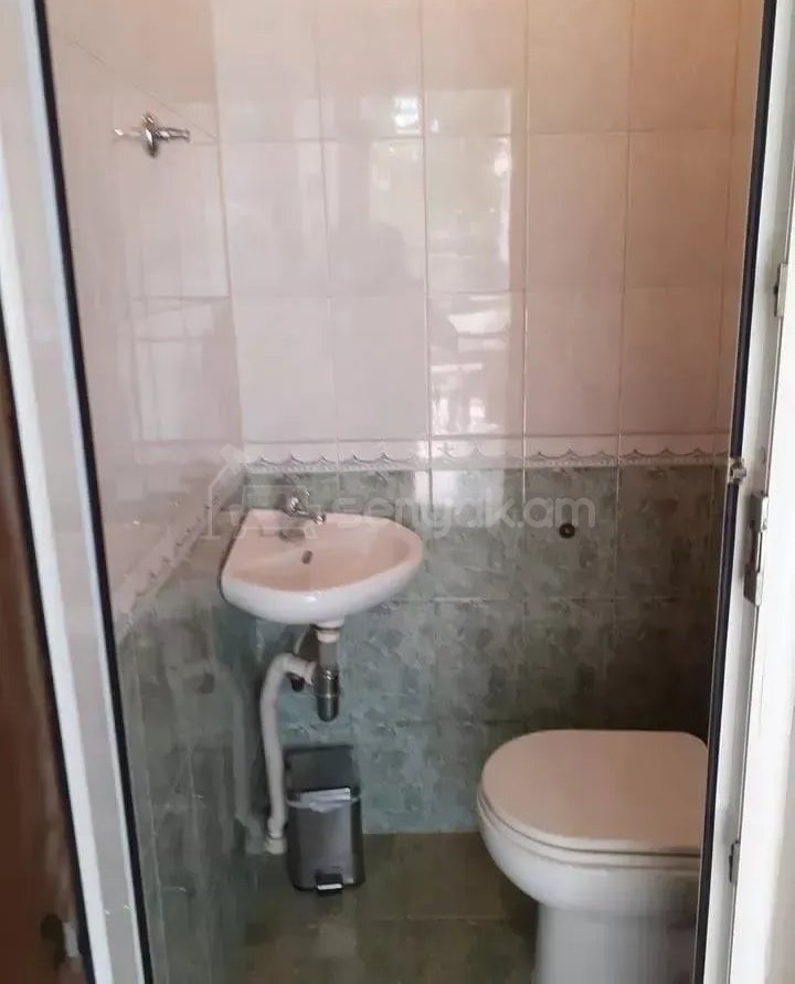 4 Սենյականոց Սեփական Տուն, 254քմ, Կոսմետիկ Վերանորոգված, Ավտոտնակով