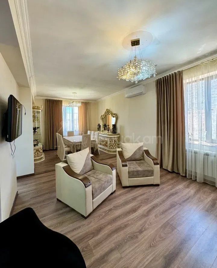 4 Սենյականոց Սեփական Տուն, 150քմ, Կապիտալ Վերանորոգված, Ավտոտնակով