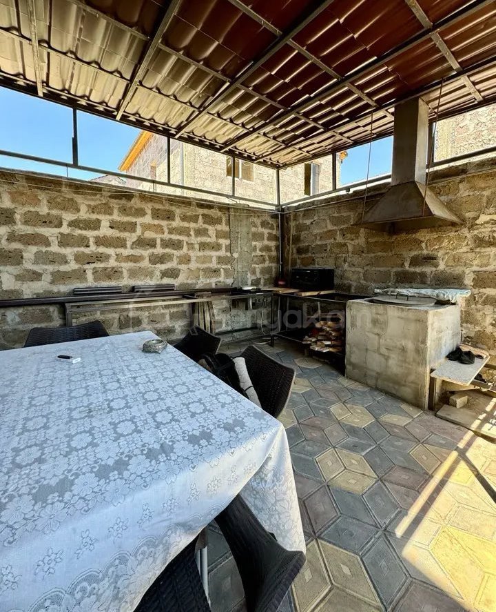 4 Սենյականոց Սեփական Տուն, 150քմ, Կապիտալ Վերանորոգված, Ավտոտնակով