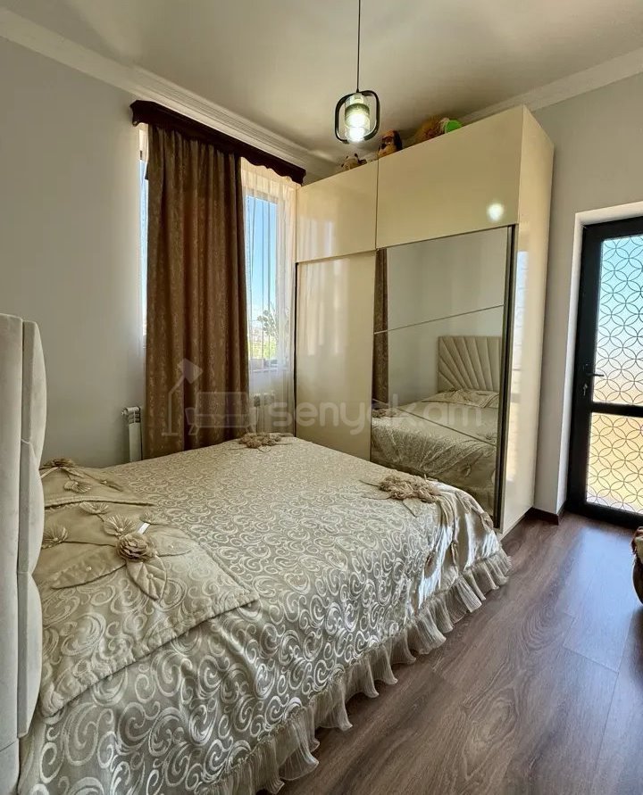 4 Սենյականոց Սեփական Տուն, 150քմ, Կապիտալ Վերանորոգված, Ավտոտնակով