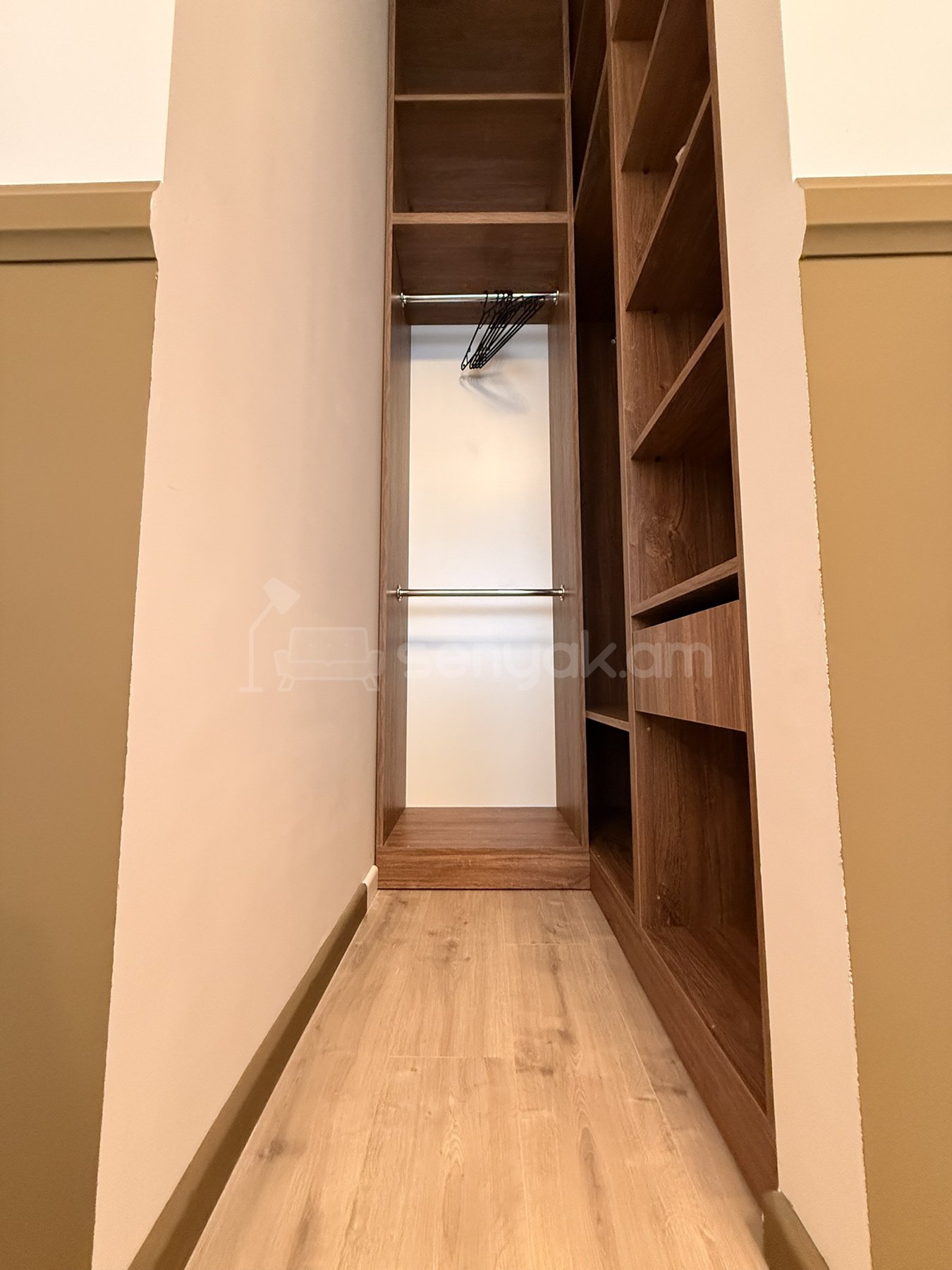 2 Սենյականոց Բնակարան Նորակառույցում, 63քմ, 6/18 հարկ, Կապիտալ Վերանորոգված, Կահավորված, Արևկող