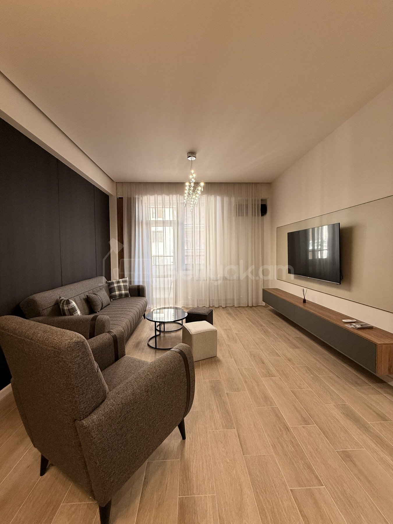 2 Սենյականոց Բնակարան Նորակառույցում, 63քմ, 6/18 հարկ, Կապիտալ Վերանորոգված, Կահավորված, Արևկող