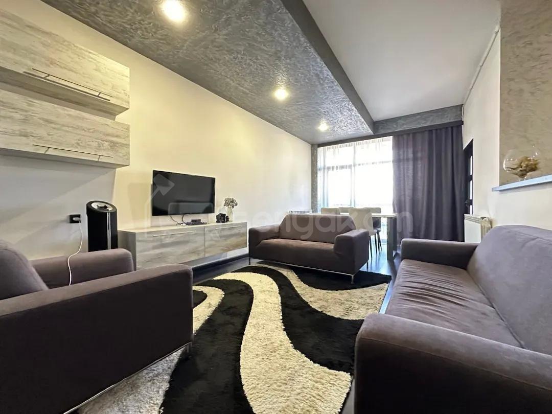 2 Սենյականոց Բնակարան Նորակառույցում, 76քմ, 7/14 հարկ, Կապիտալ Վերանորոգված