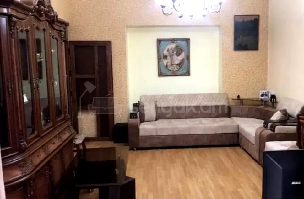 2 Սենյականոց Բնակարան Քարե Շենքում, 50քմ, 1/4 հարկ, Կոսմետիկ Վերանորոգված