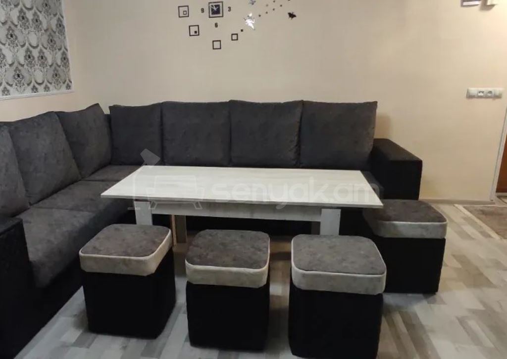 2 Սենյականոց Բնակարան Քարե Շենքում, 50քմ, 5/5 հարկ, Կապիտալ Վերանորոգված