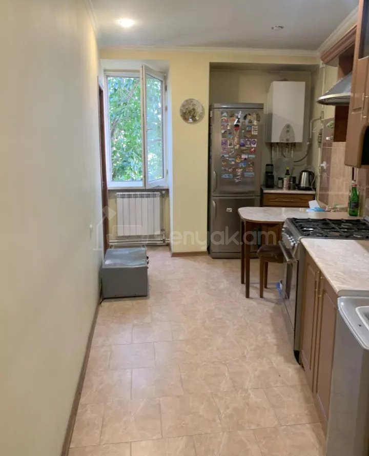 3 Սենյականոց Բնակարան, 82քմ, 3/9 հարկ, Կոսմետիկ Վերանորոգված