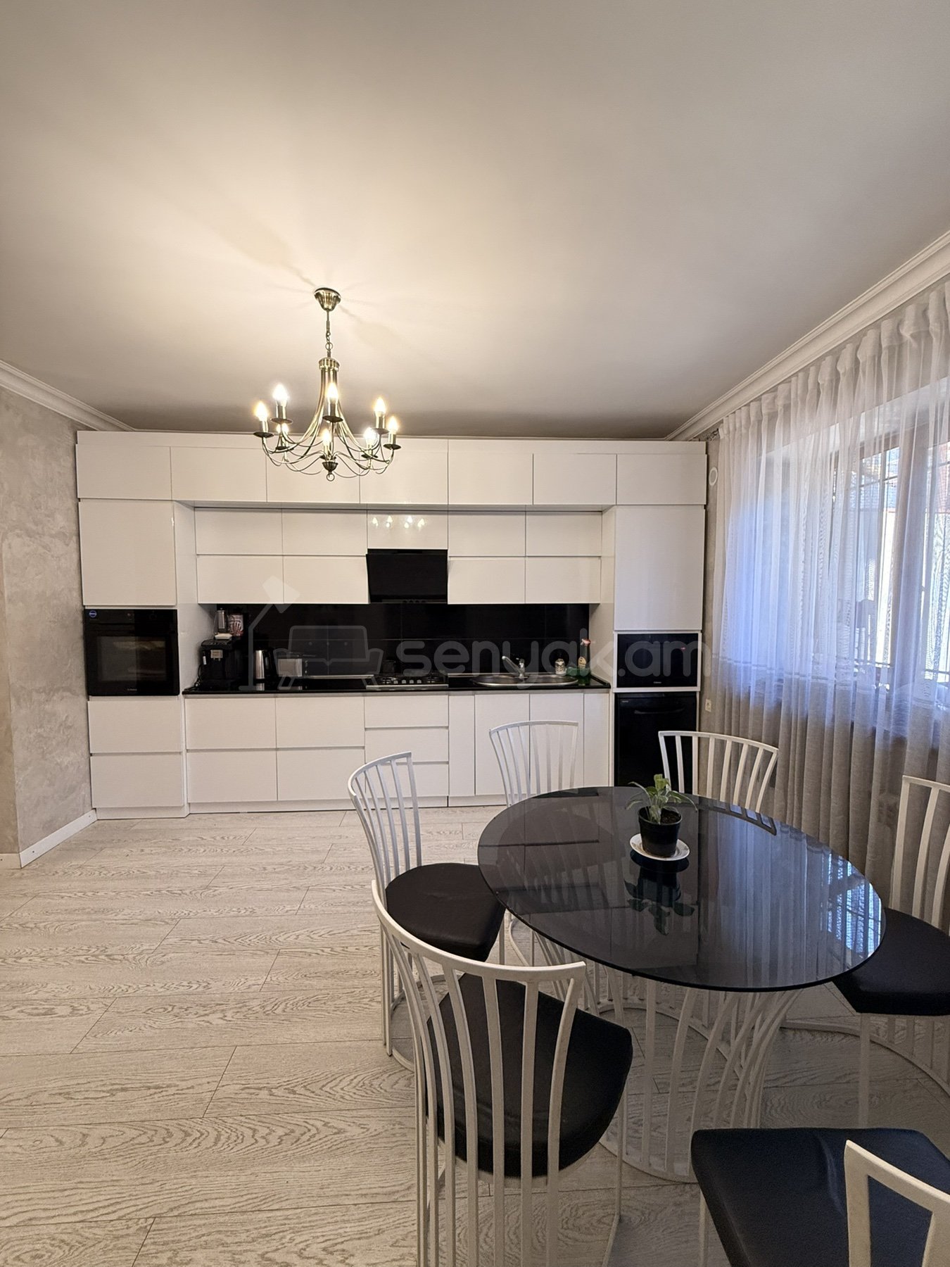 5 Սենյականոց Սեփական Տուն, 99քմ, Կապիտալ Վերանորոգված, Ավտոտնակով