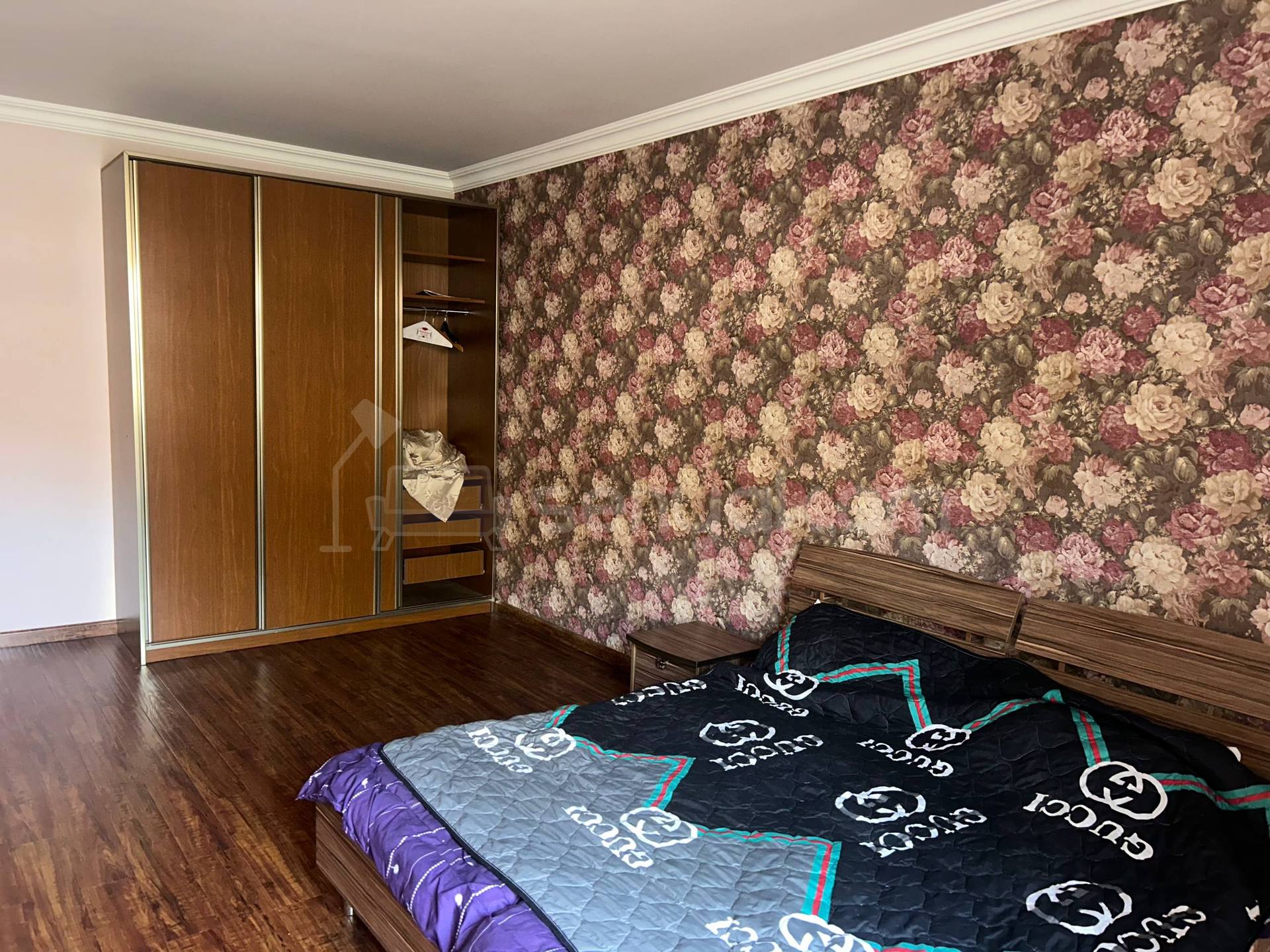 5 Սենյականոց Սեփական Տուն, 260քմ, Կապիտալ Վերանորոգված, Ավտոտնակով