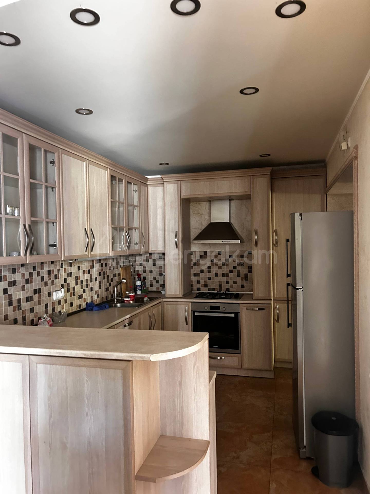 5 Սենյականոց Սեփական Տուն, 260քմ, Կապիտալ Վերանորոգված, Ավտոտնակով