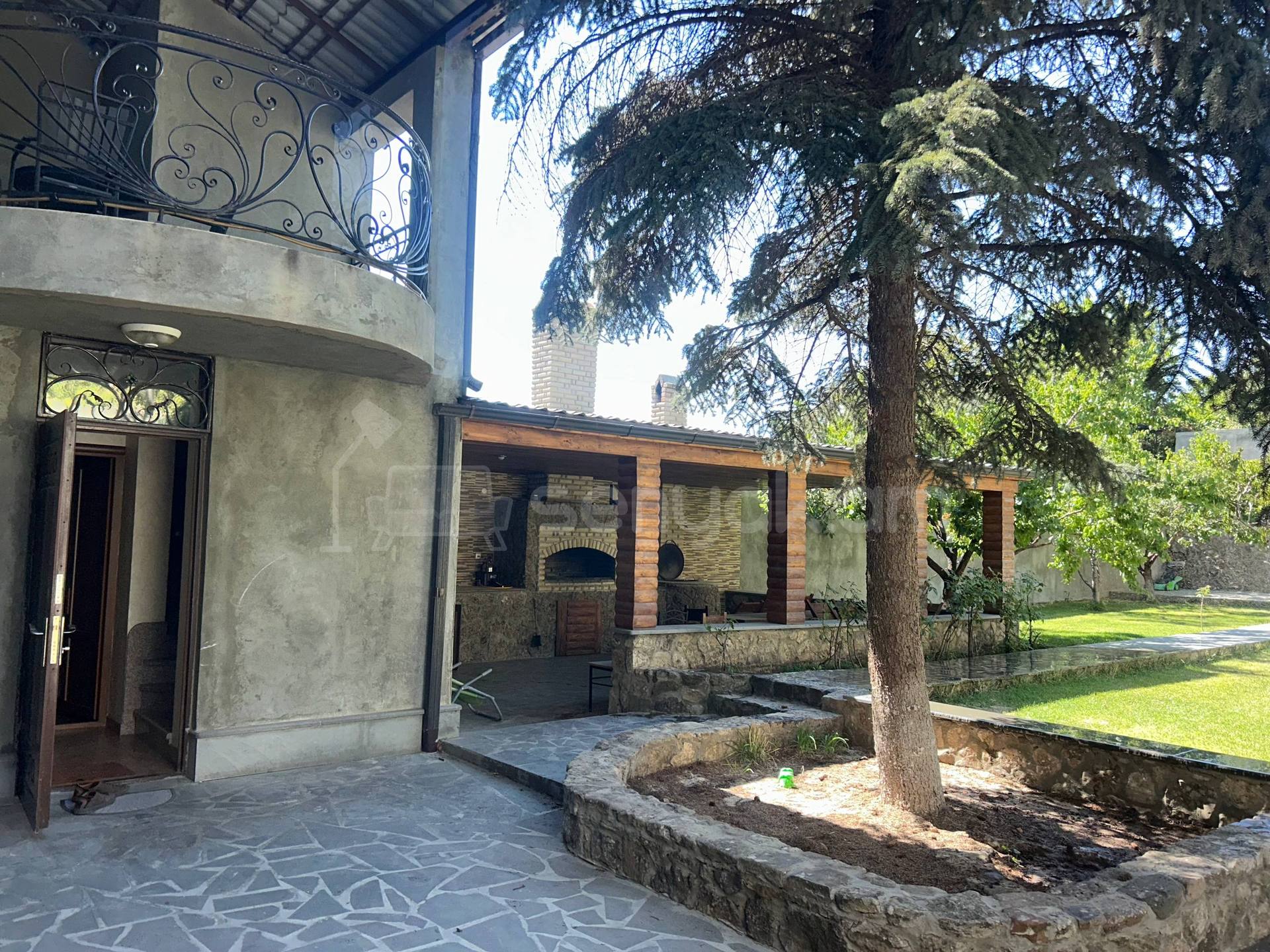 5 Սենյականոց Սեփական Տուն, 260քմ, Կապիտալ Վերանորոգված, Ավտոտնակով